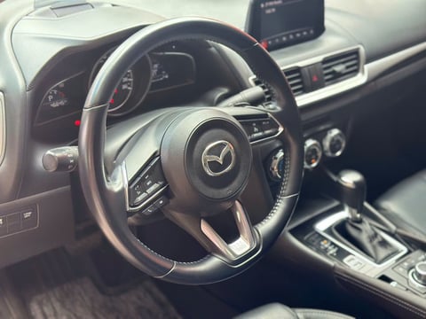 Mazda 3 1.5 AT 2019 5