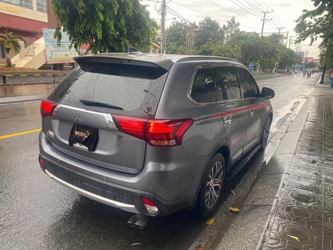 Mitsubishi Outlander CVT 2019 3