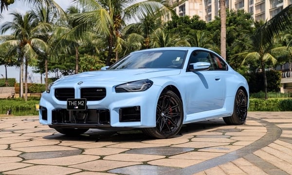 BMW M2 - xe thể thao nhập môn giá hơn 4 tỷ đồng